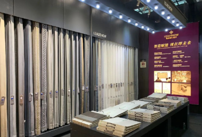 人氣爆棚 一線墻布品牌領繡墻布三大強勢品牌橫掃深圳展 2天加盟80家